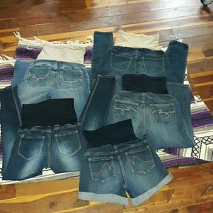 Set of 5 Pregnancy pants, capris,  shorts
